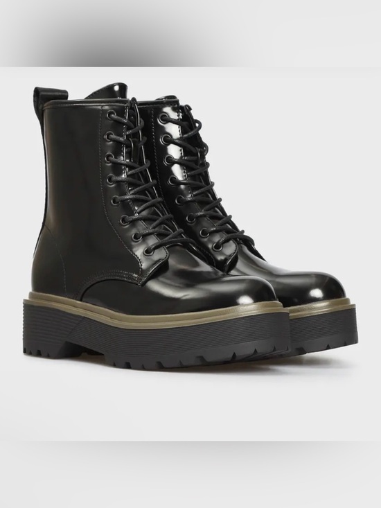 Replay Shoes - Replay Black High-Shine Lace-Up Platform Boots with Khaki Trim